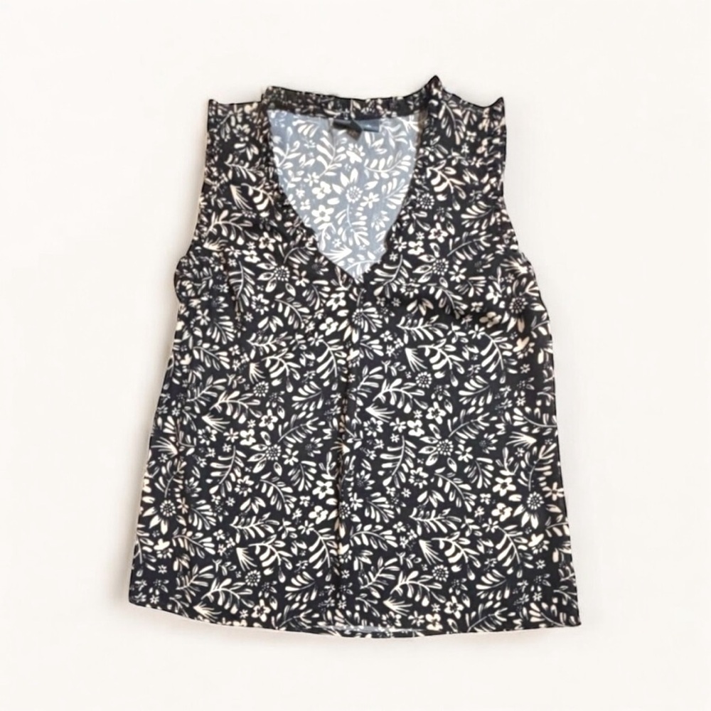 ModCloth Floral Ruffle Blouse - Picture 11 of 14